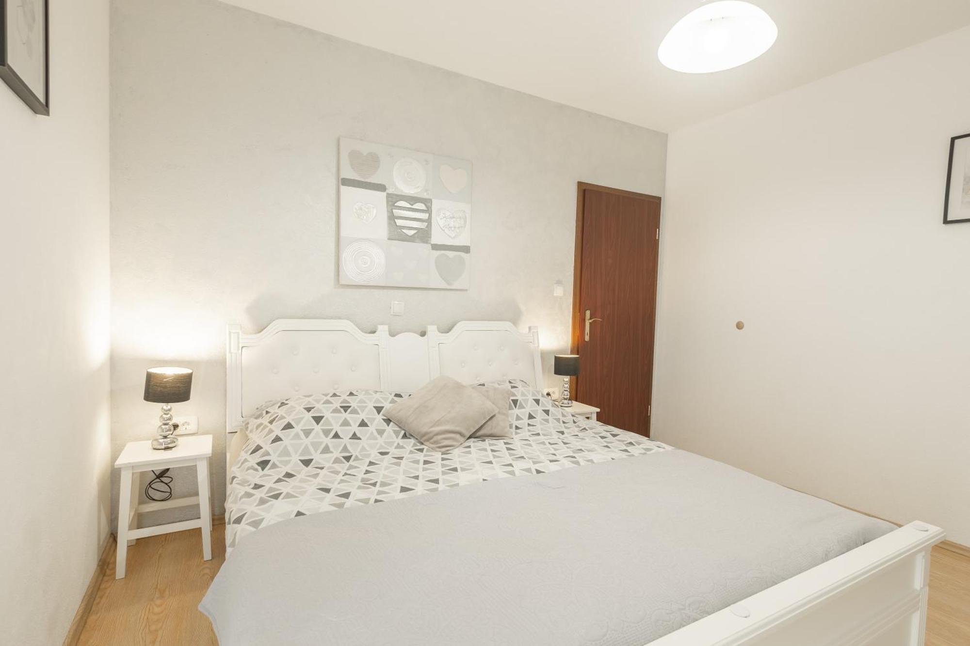Villa Palanga Trogir Exteriör bild