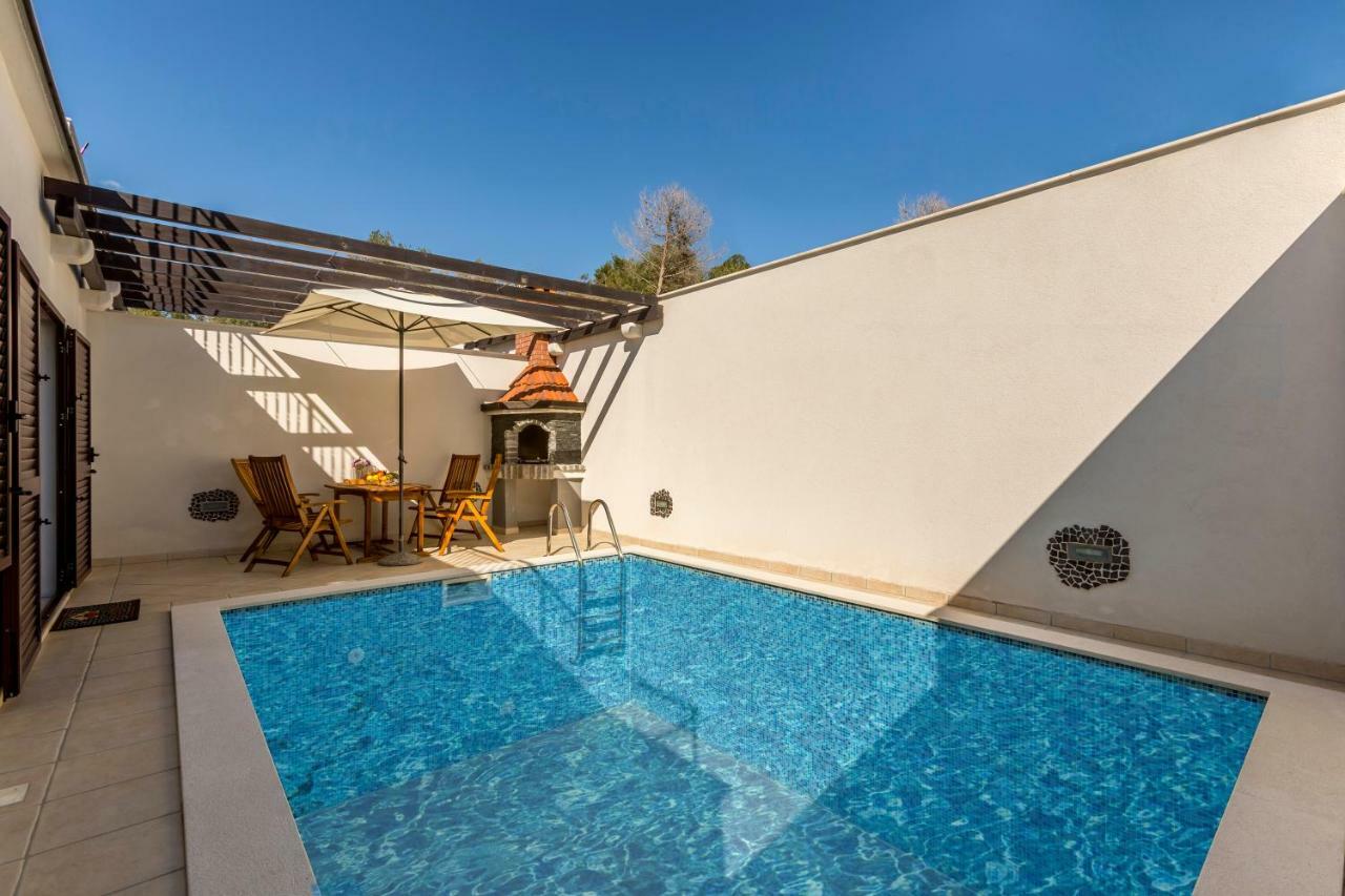 Villa Palanga Trogir Exteriör bild