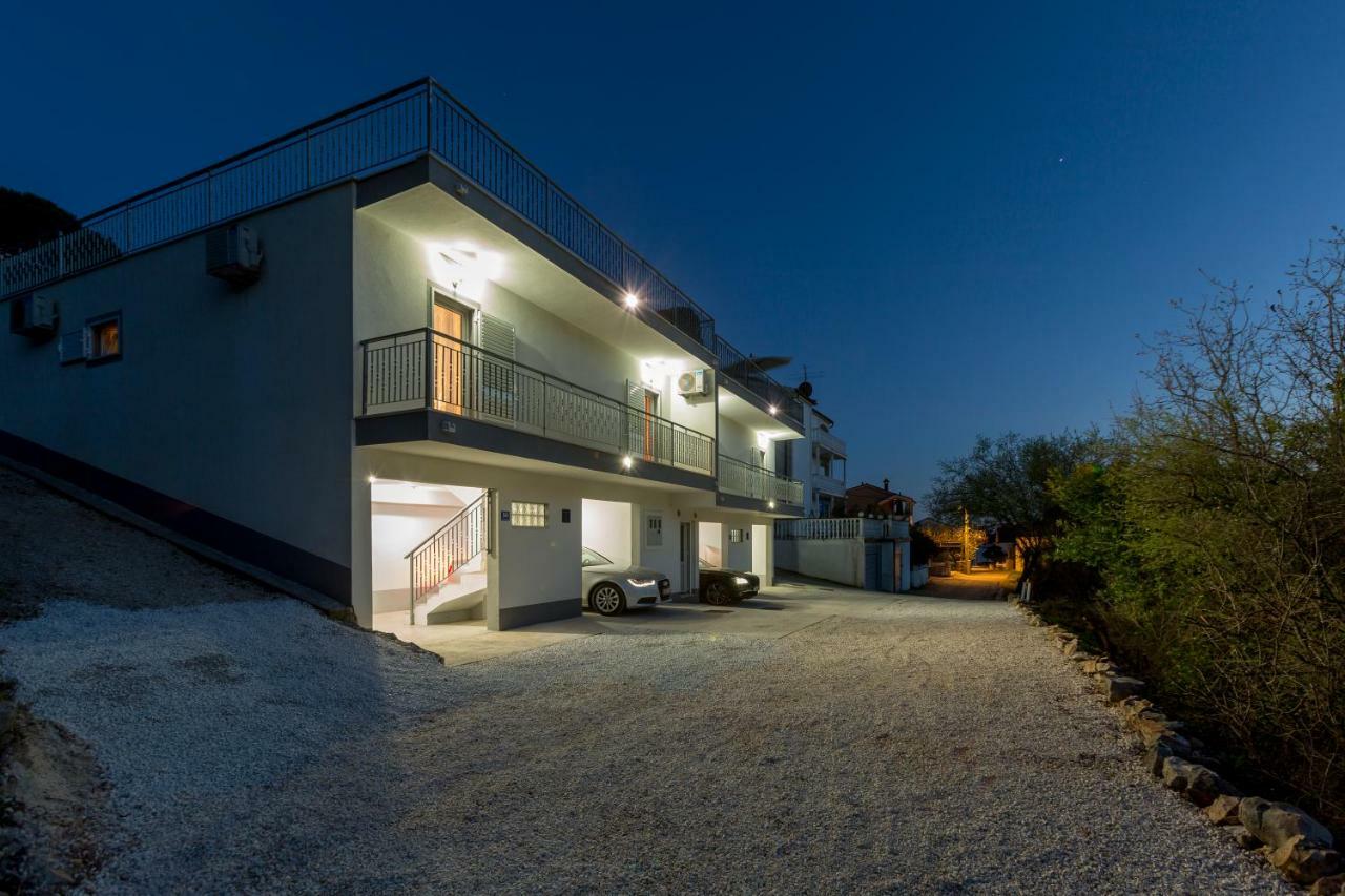 Villa Palanga Trogir Exteriör bild